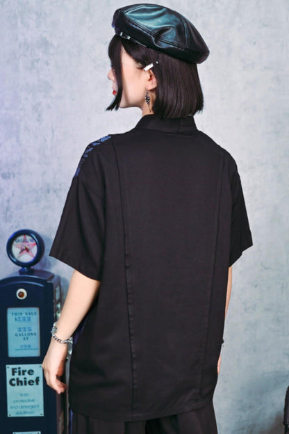 Asymmetrical Collar Snake Print Shirt (with Snake Motif Brooch)