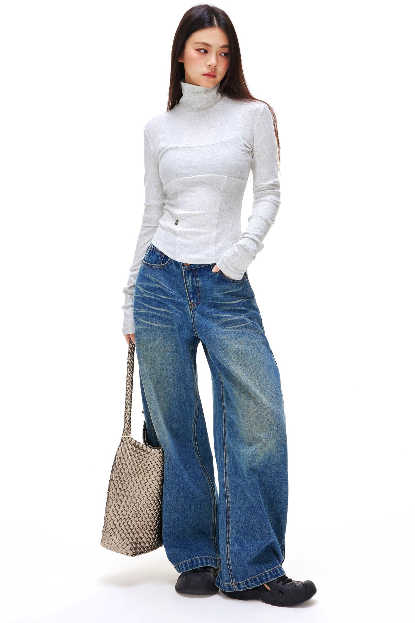 Slim Basic Turtleneck Top