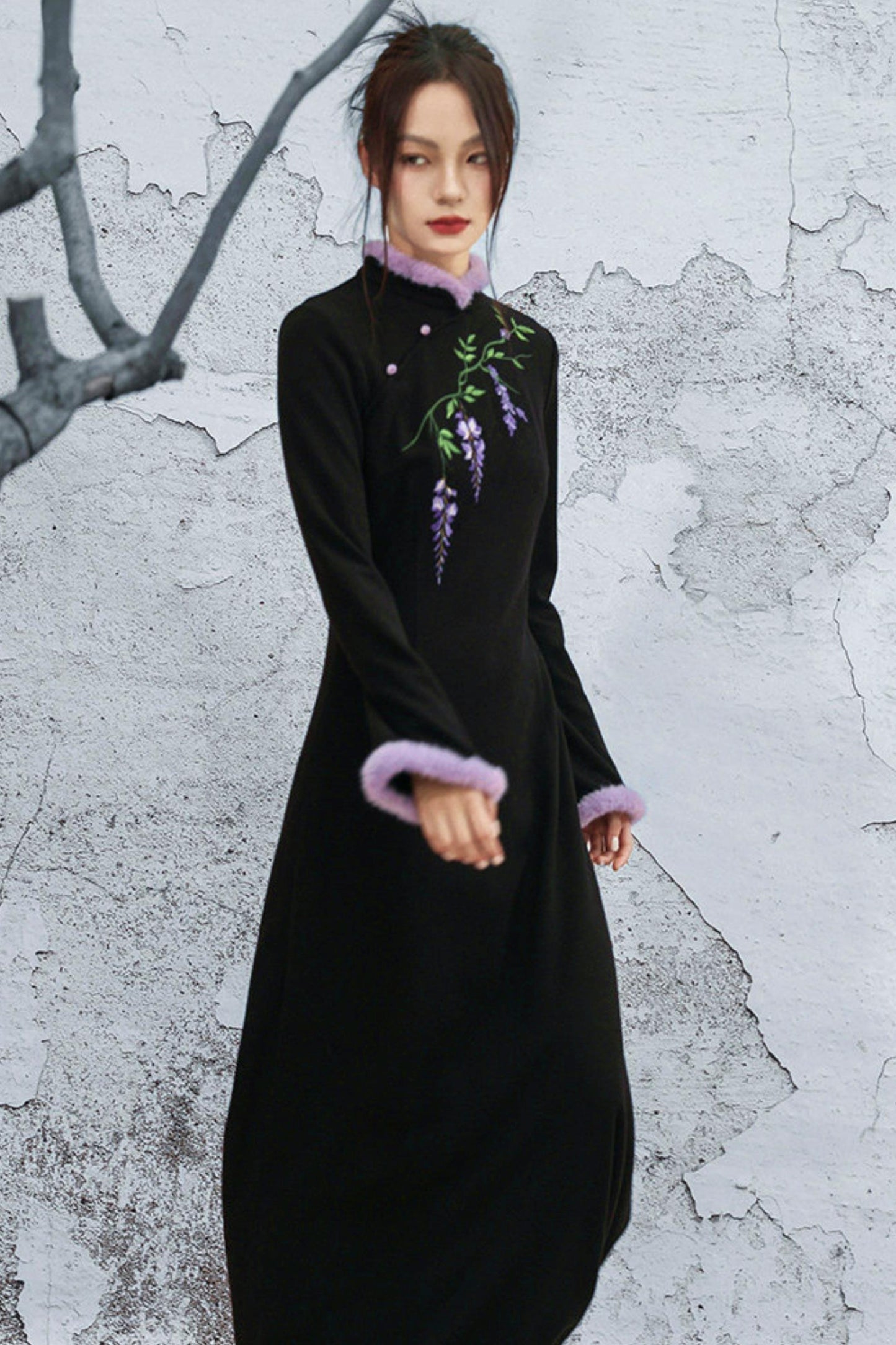 Wisteria Embroidery Knit Dress