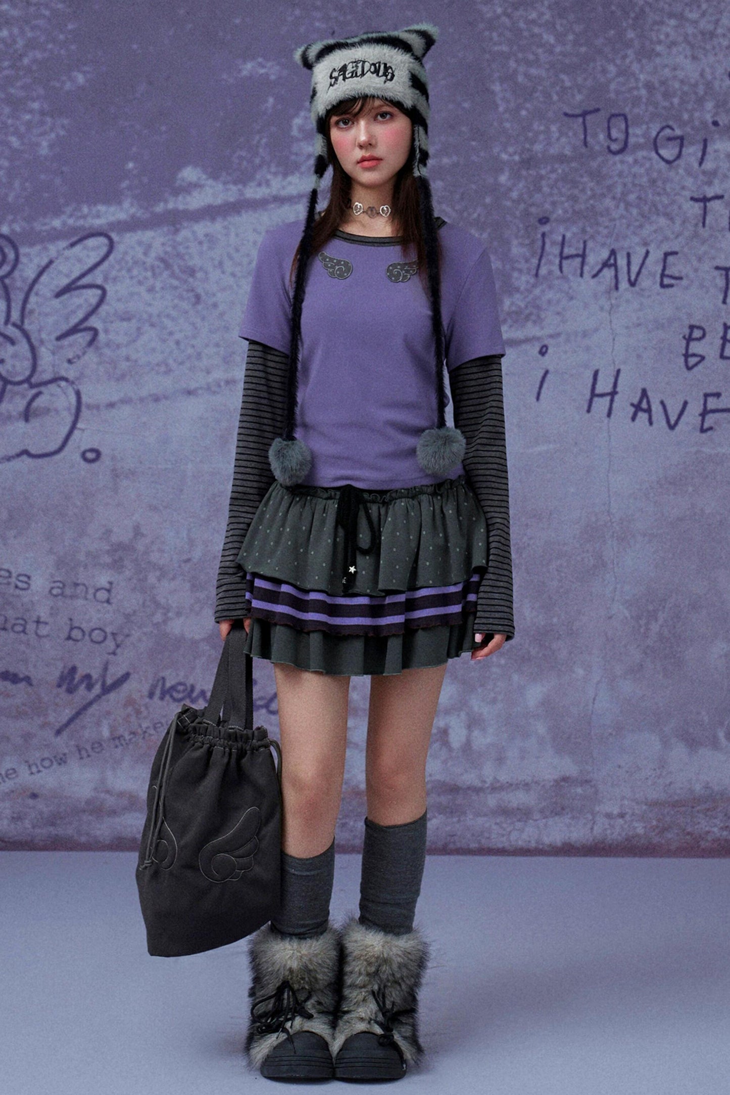 Dreilagiger grau-lila Rock