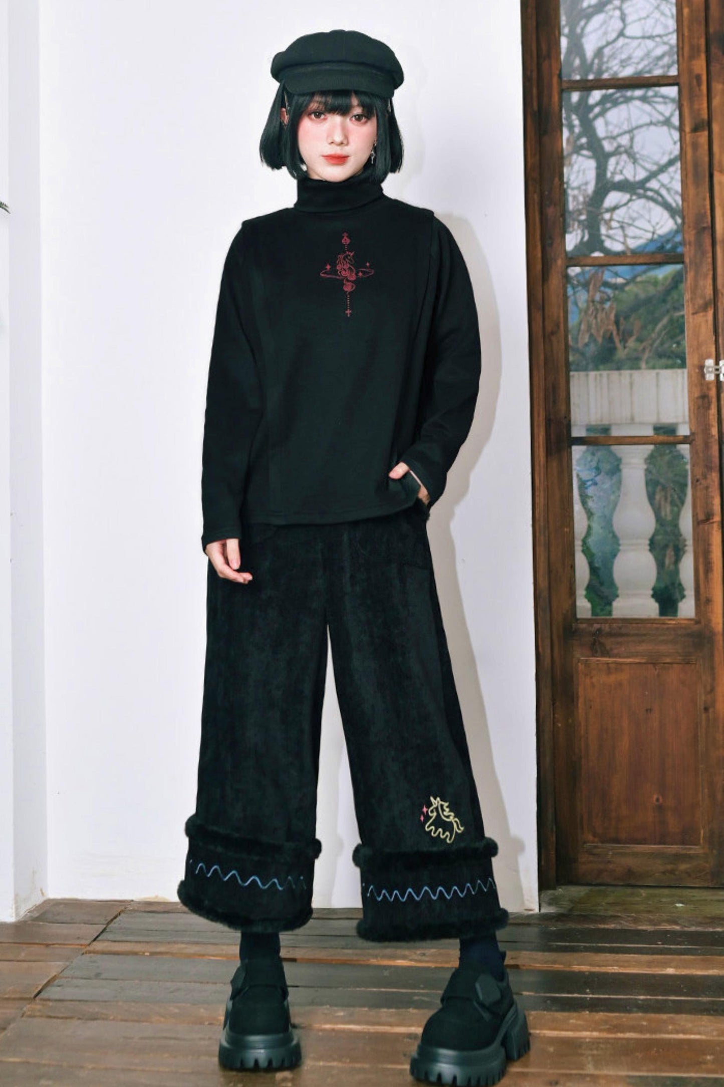 アンブライドチェスハイネックトップス