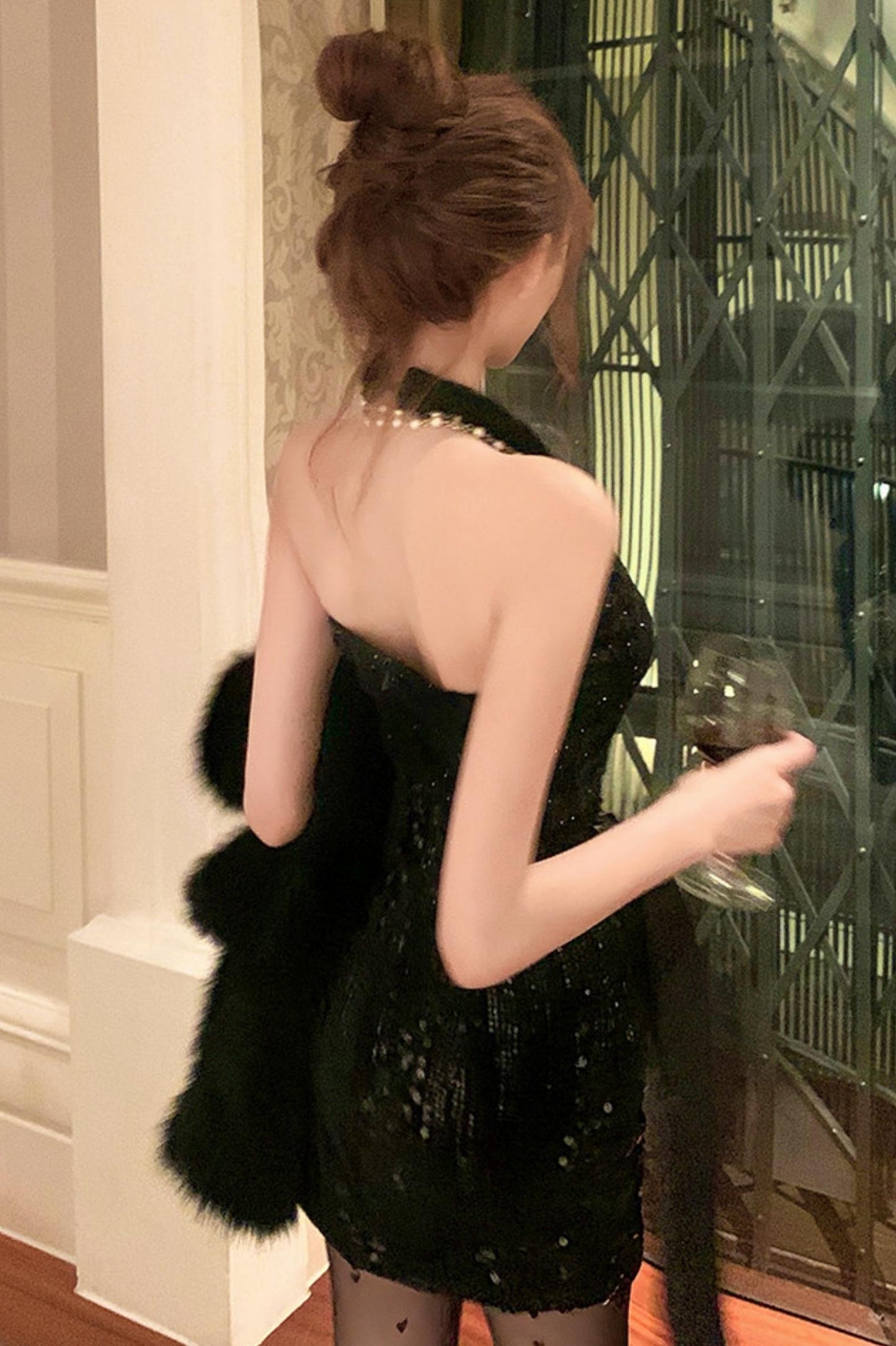 French mode tight dress + fur coat