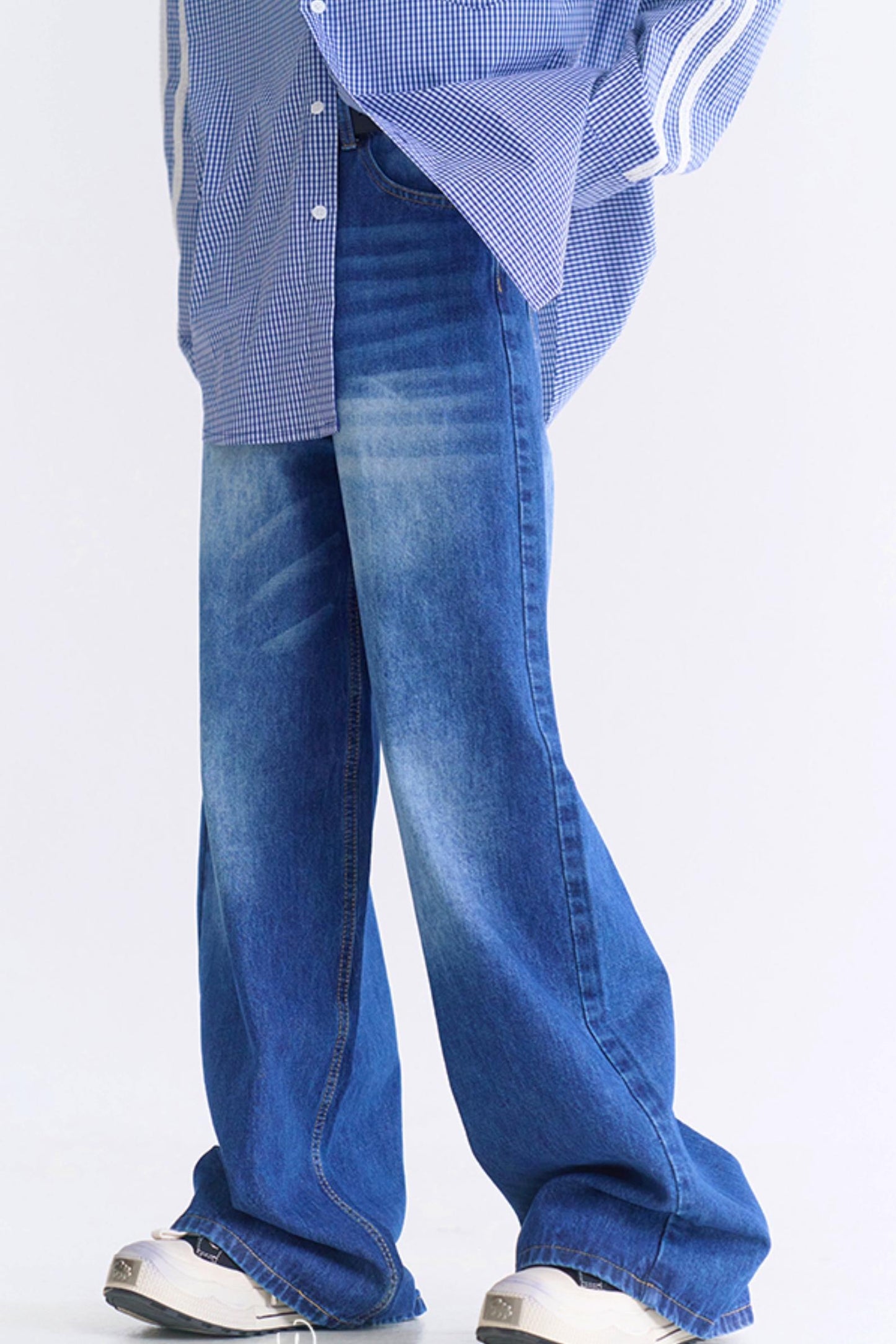 ウォッシュドリラックスフィットジーンズ