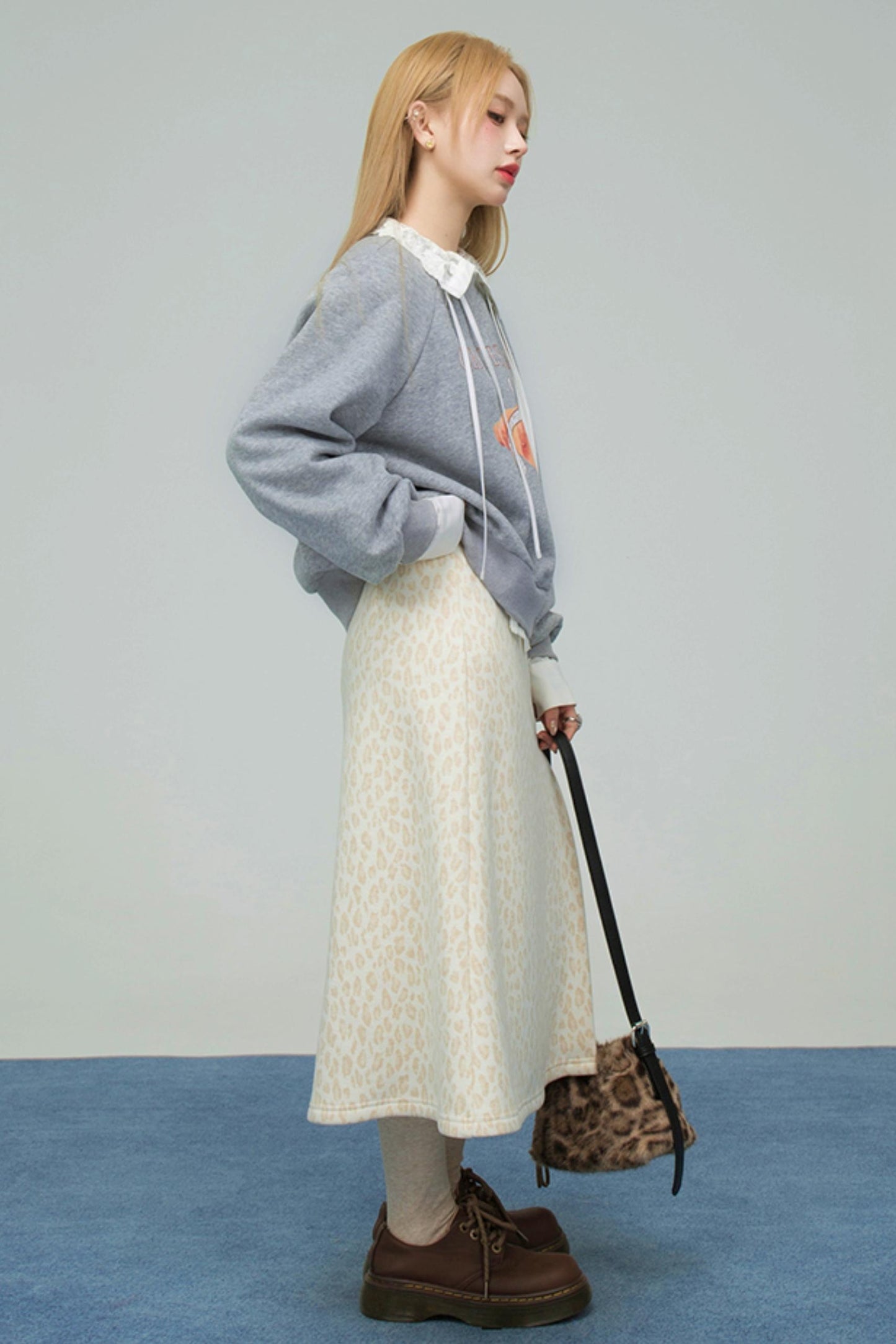 クロワッサングレーラパードスウェット