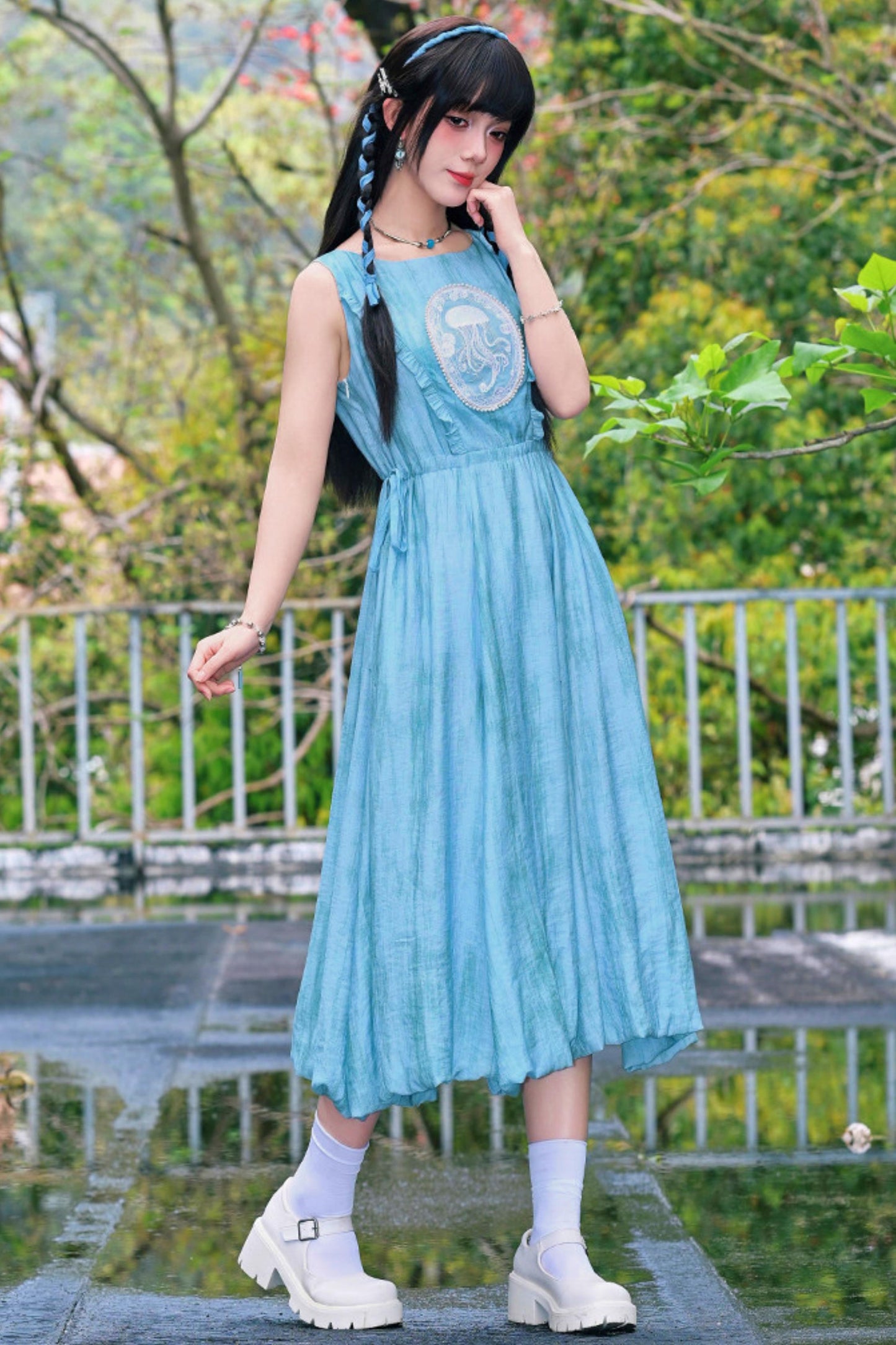 细语海洋印花连衣裙