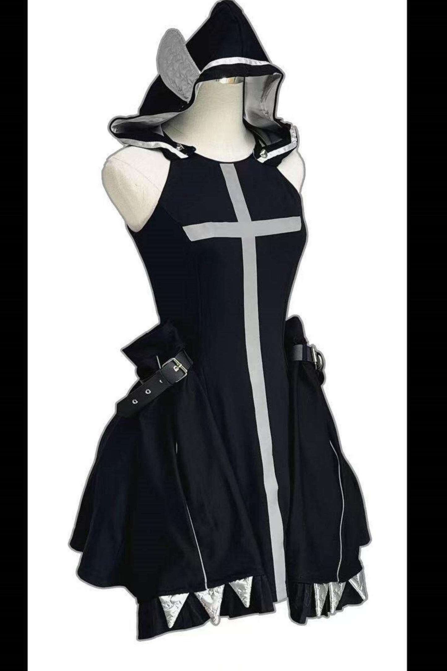 サイバーパンククロスメカニカルノースリーブドレスセット