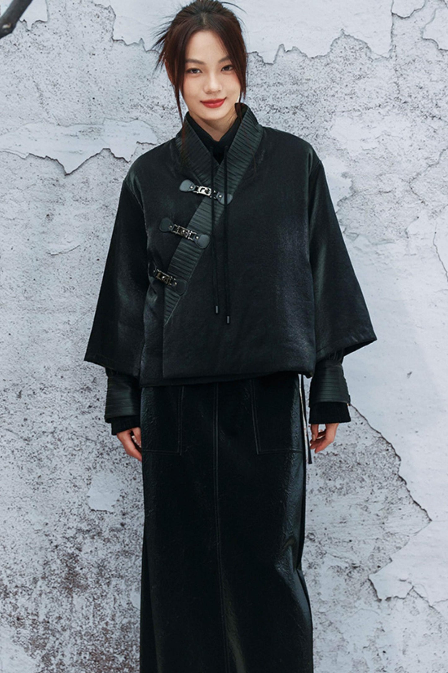 ブライトシルクプリーツジャケット