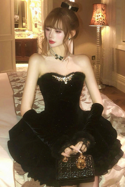 Sparkling Diamond Rhinestone Necklace