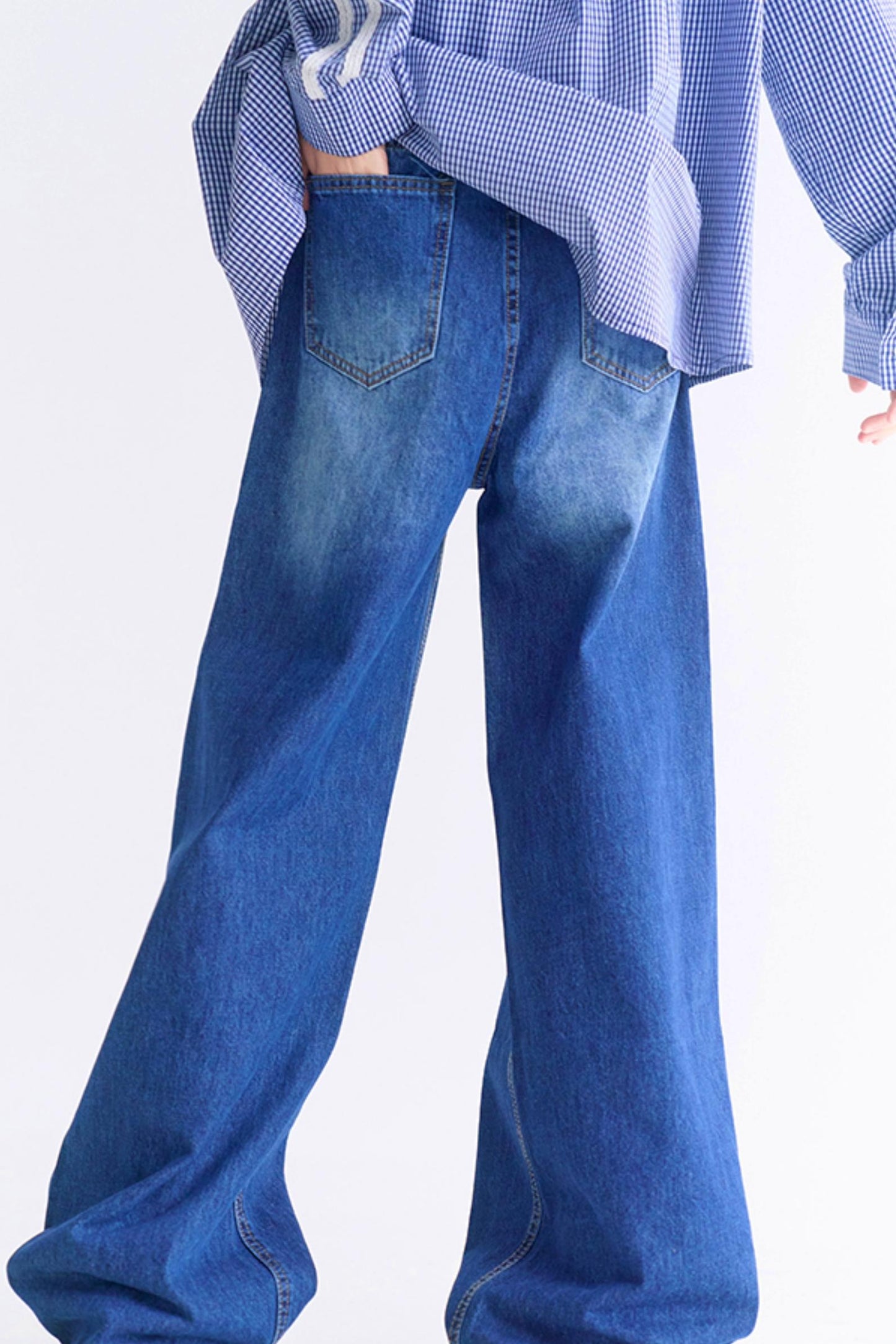 ウォッシュドリラックスフィットジーンズ