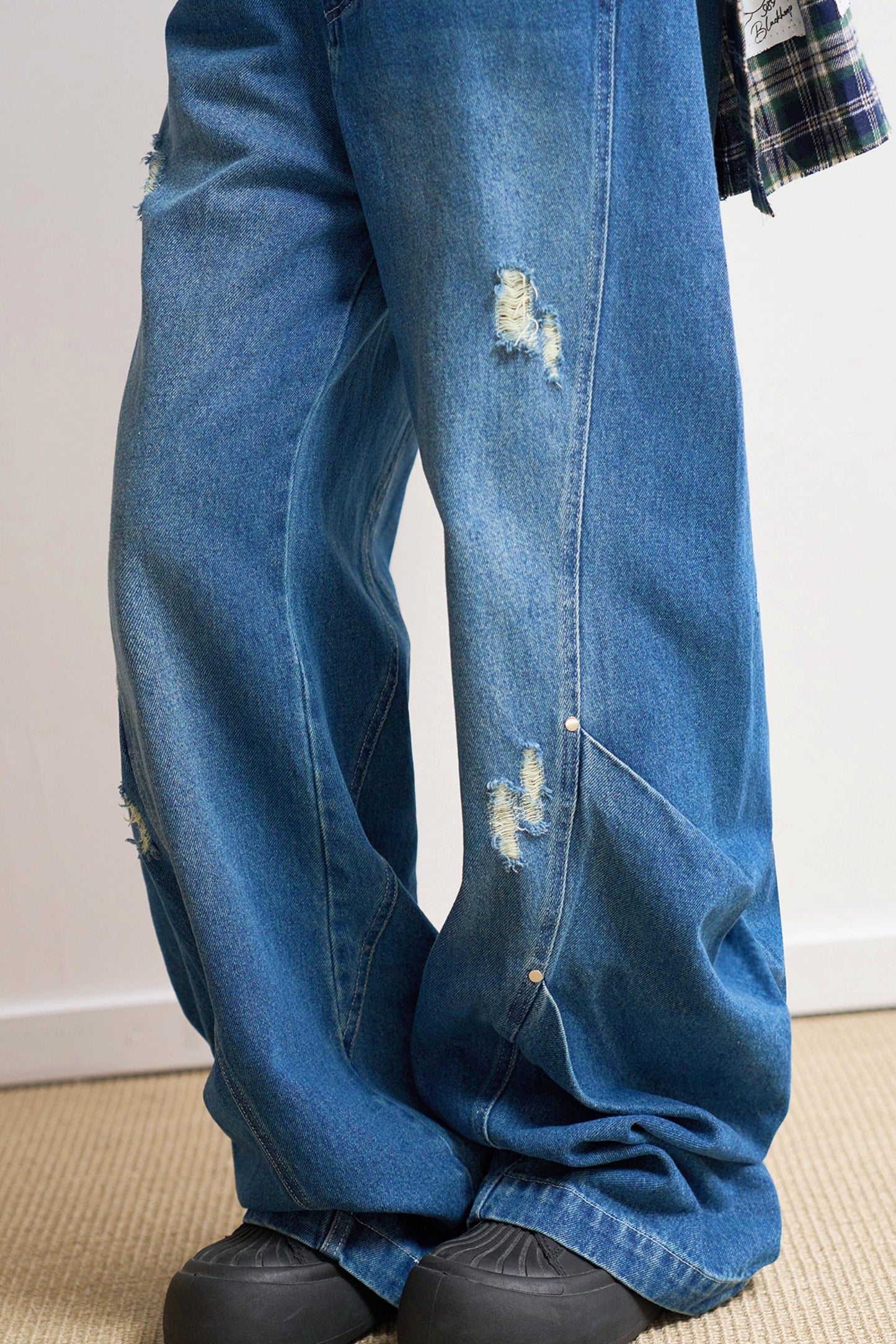 ステートメントリップドワイドレッグジーンズ