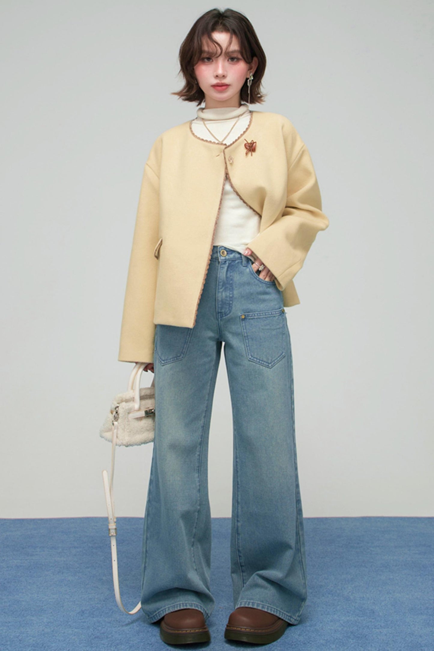 ウォームブルースタッデッドジーンズ