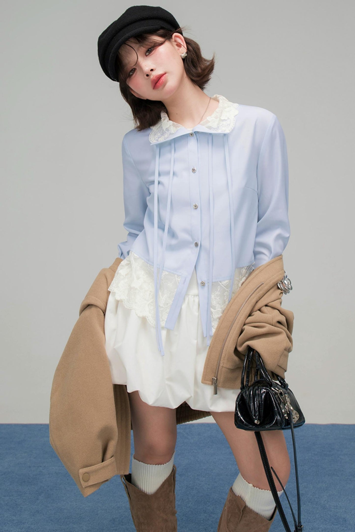 レースリボンラッフルドブラウス