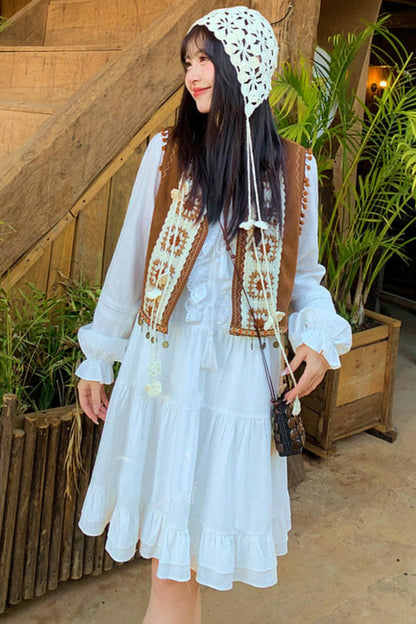 Kleid mit reinen Spitzenärmeln