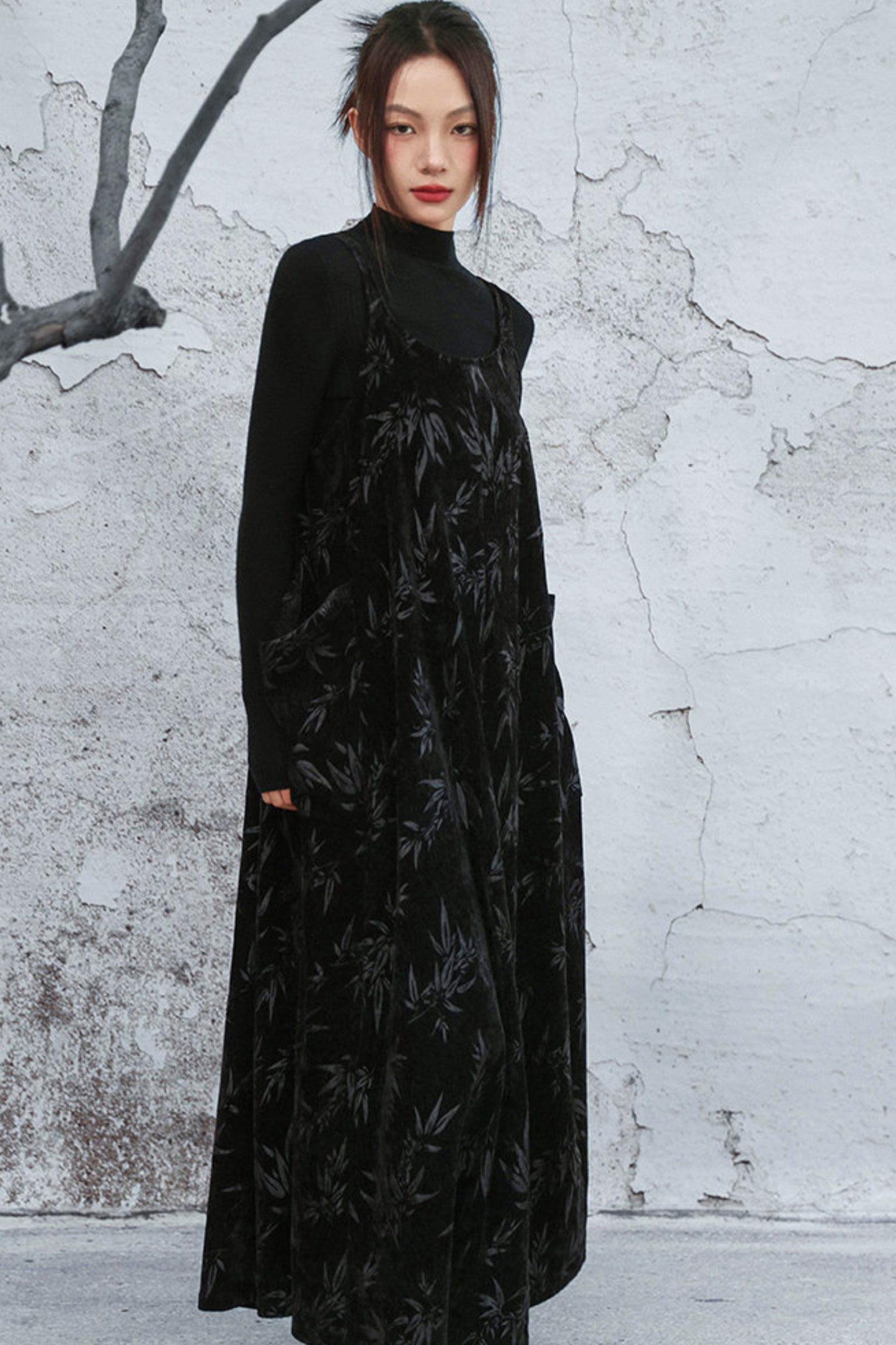 シェニールダークパターンドレス