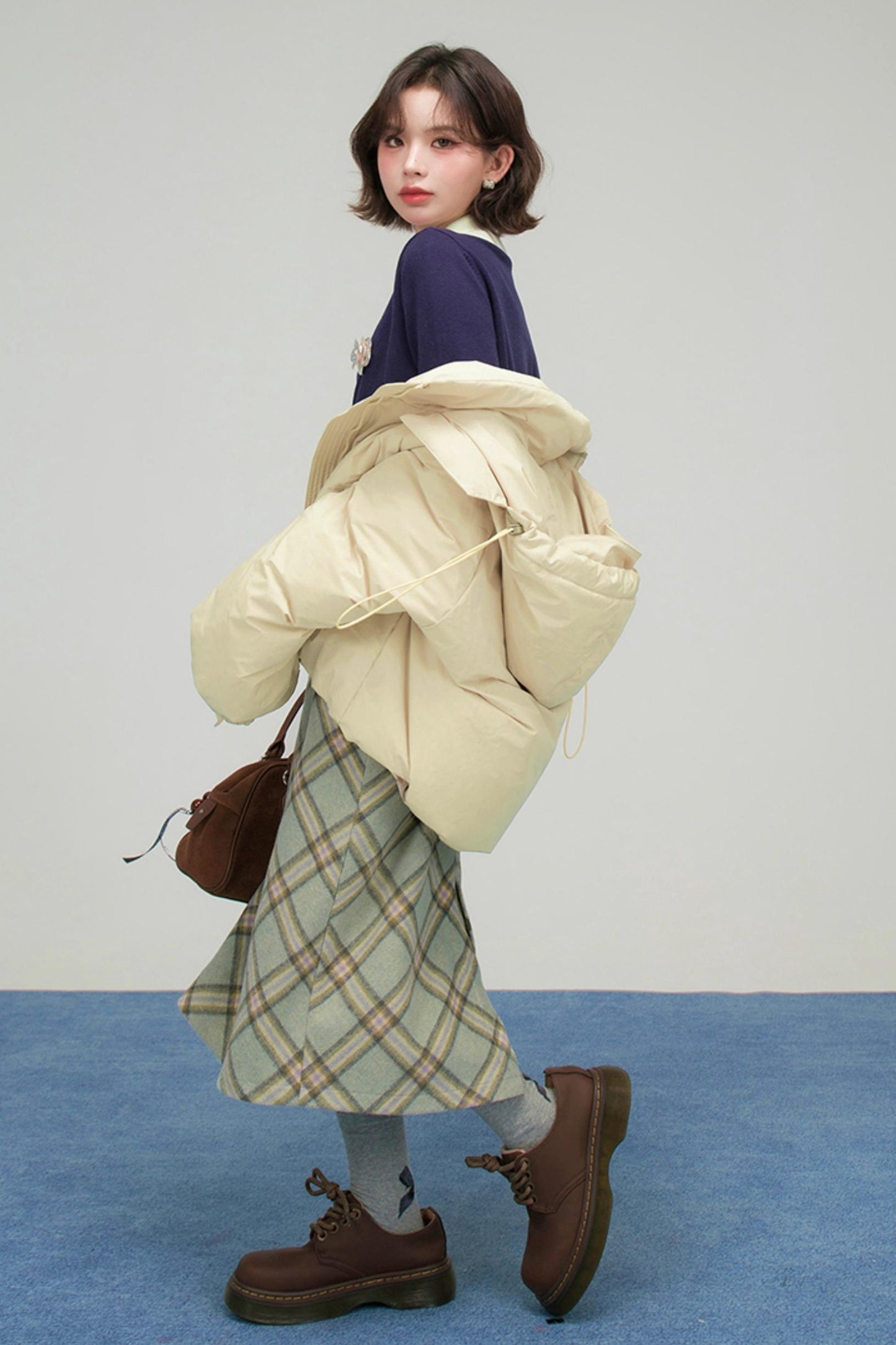 オートミールショートダウンジャケット