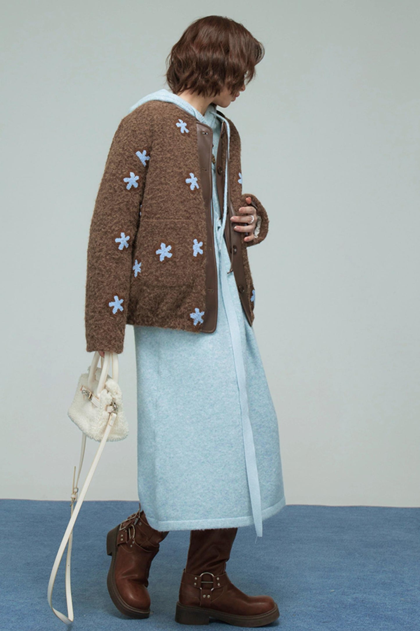 レイクブルーフーデッドニットドレス