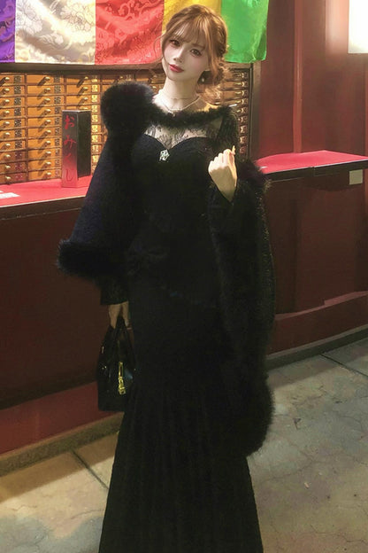 Elegant Black Fur Cape