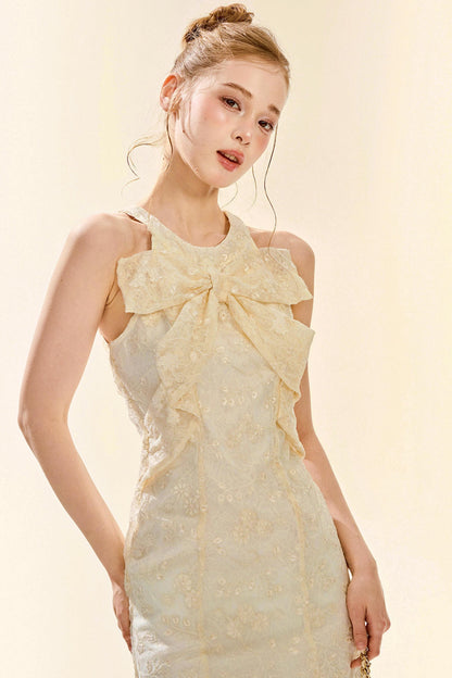 Besticktes Spitzen-Off-Shoulder-Kleid
