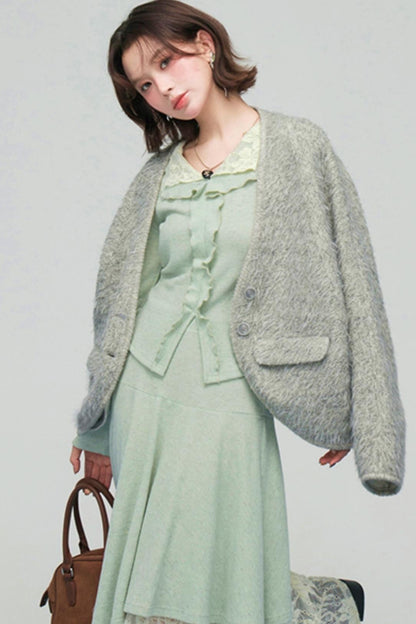 レースカラーニットトップス+アシメスカート