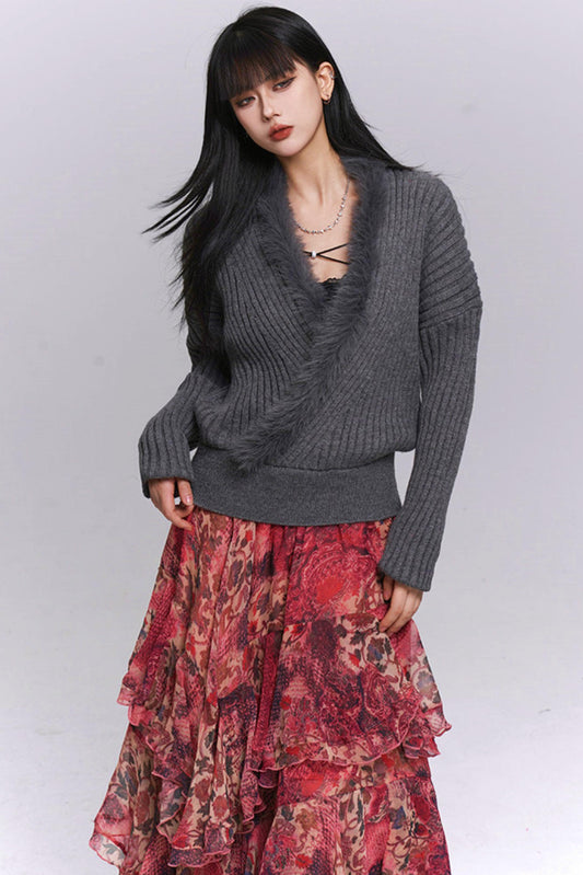 ソフトVネックニットセーター