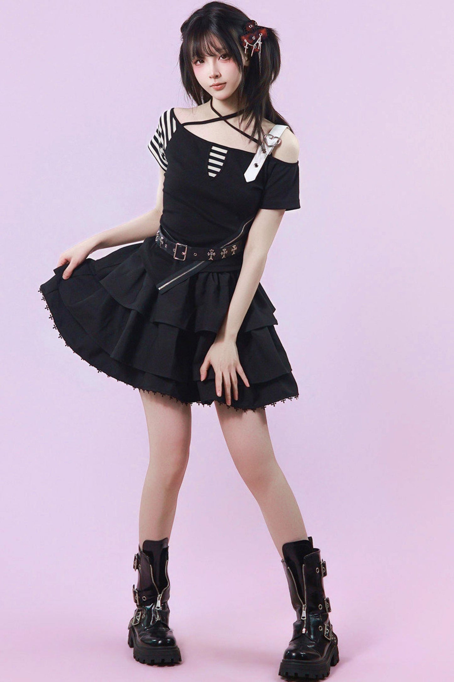 Heart Belt Off-Shoulder Punk Jirai Kei T-Shirt