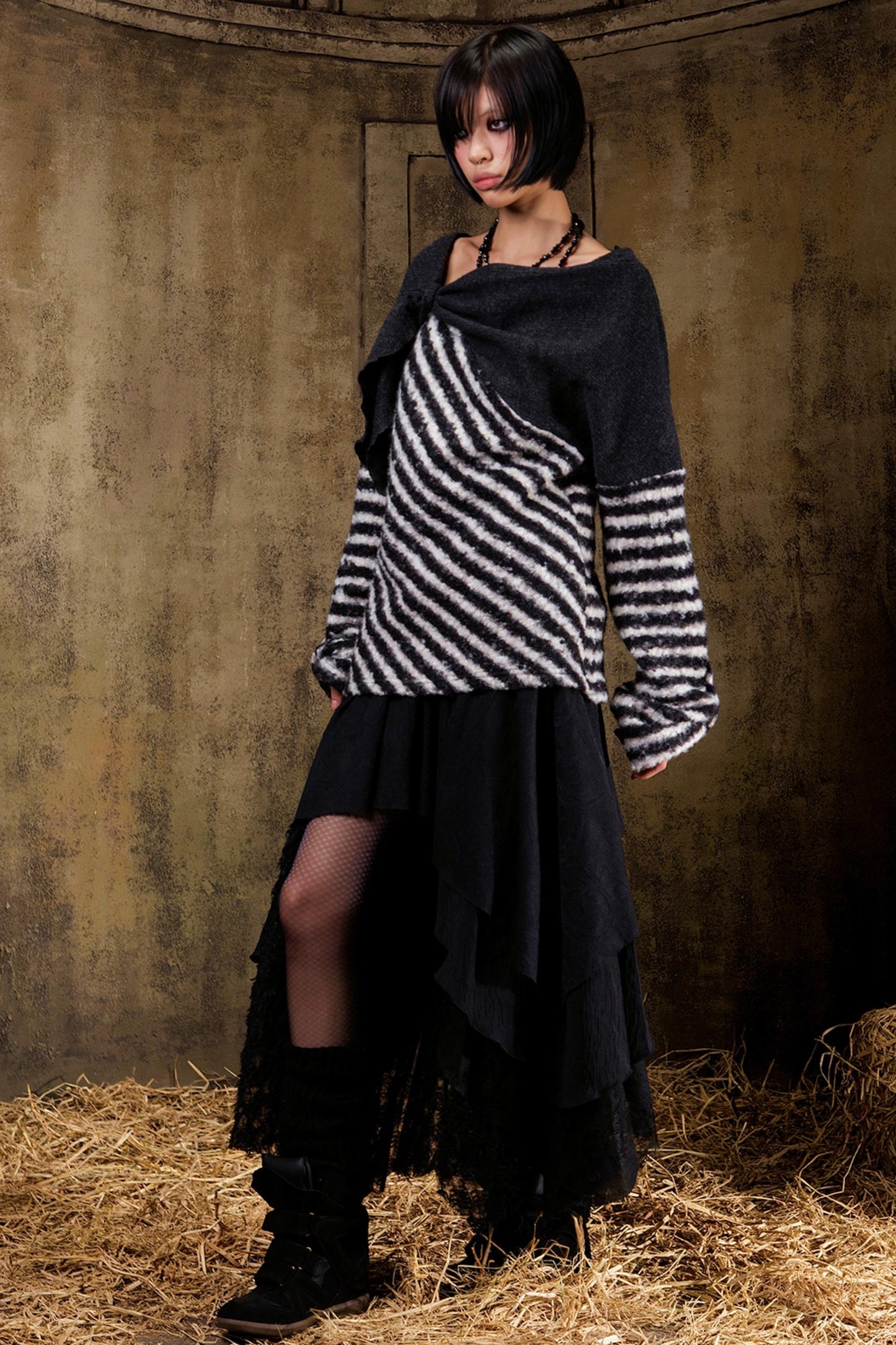 カラーブロックドストライプドニットセーター