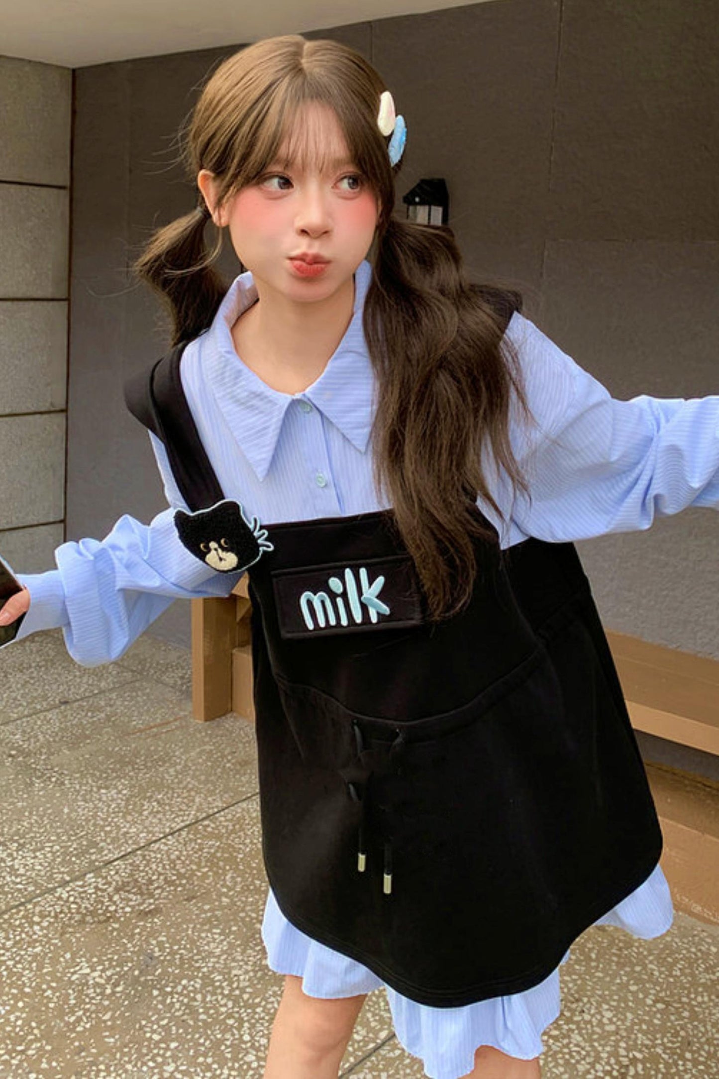 キャットイアーフーデッドドレス