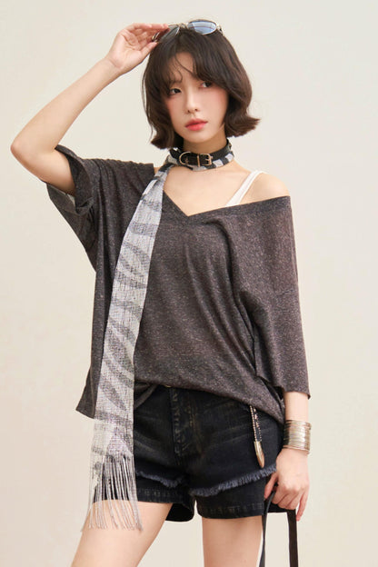 Loose Neck Design Top