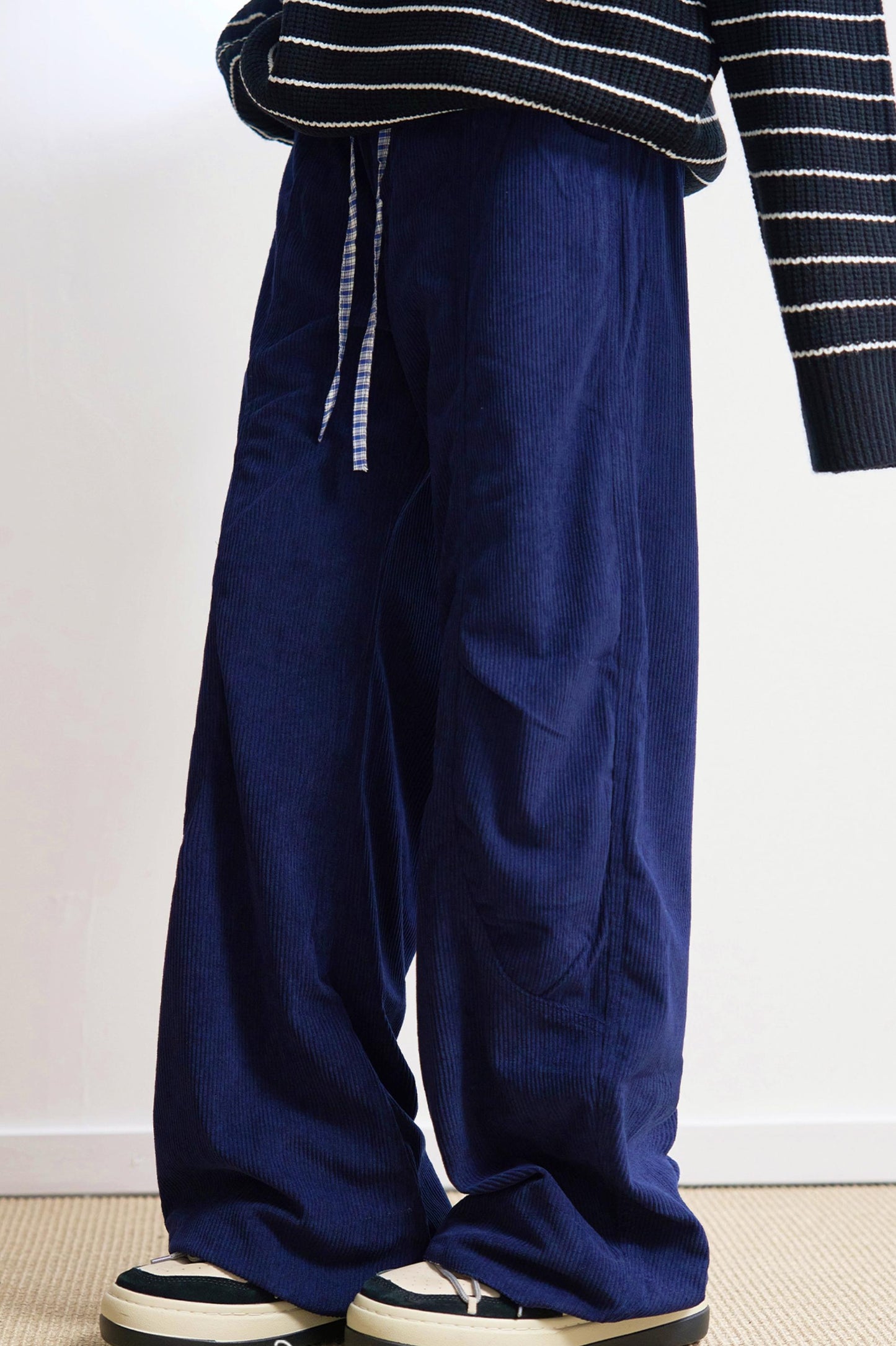 ストレートレッグソリッドコーデュロイスラックス