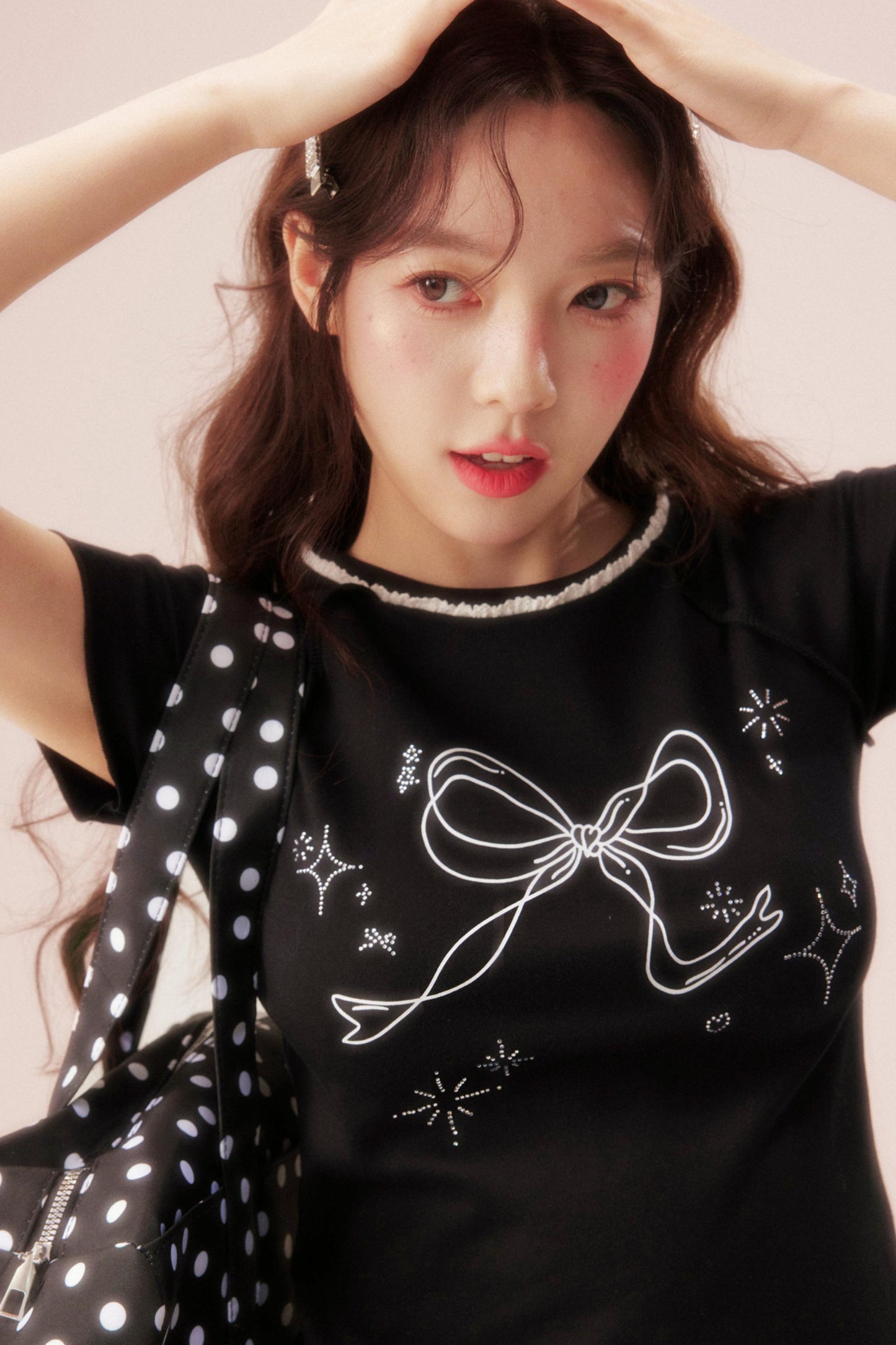 Ribbon Bijou Raglan Ruffle Top
