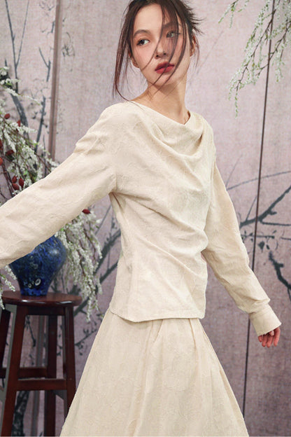 Ensemble élégant haut ample drapé en jacquard blanc cassé + jupe