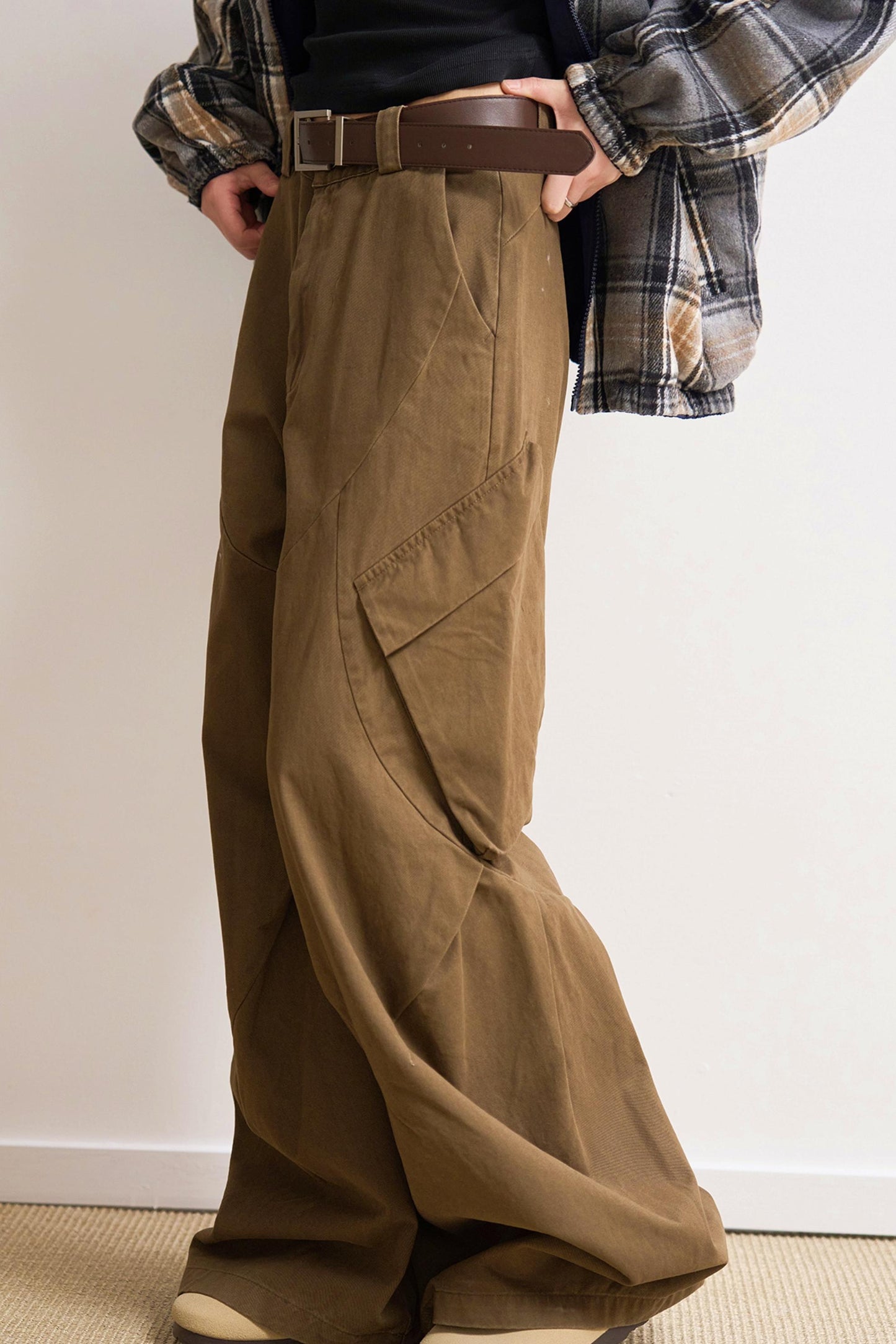 ラージポケットカーゴストレートレッグパンツ