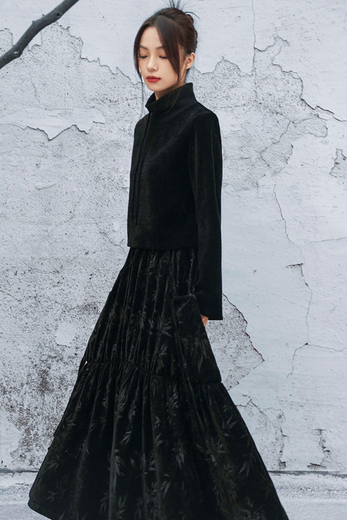 ダークモードハイネックトップス