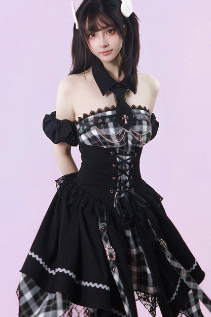 Robe punk gothique subculturelle à carreaux