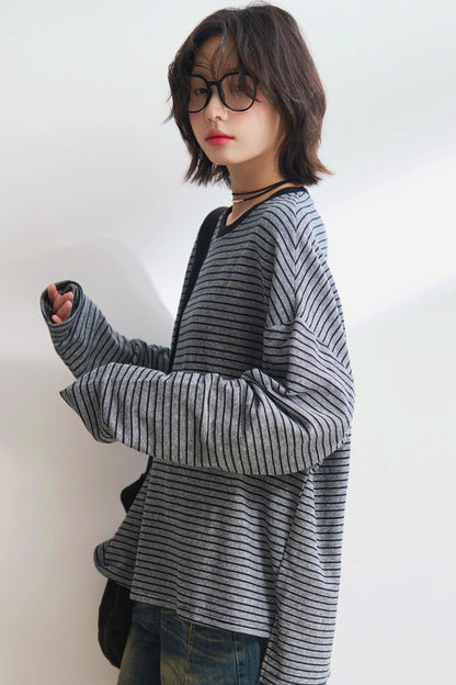 リラックスストライプクルーネックTシャツ