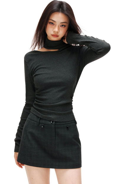 カットデザインタートルネックトップス