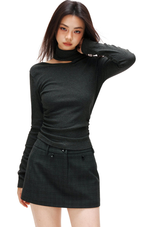 カットデザインタートルネックトップス