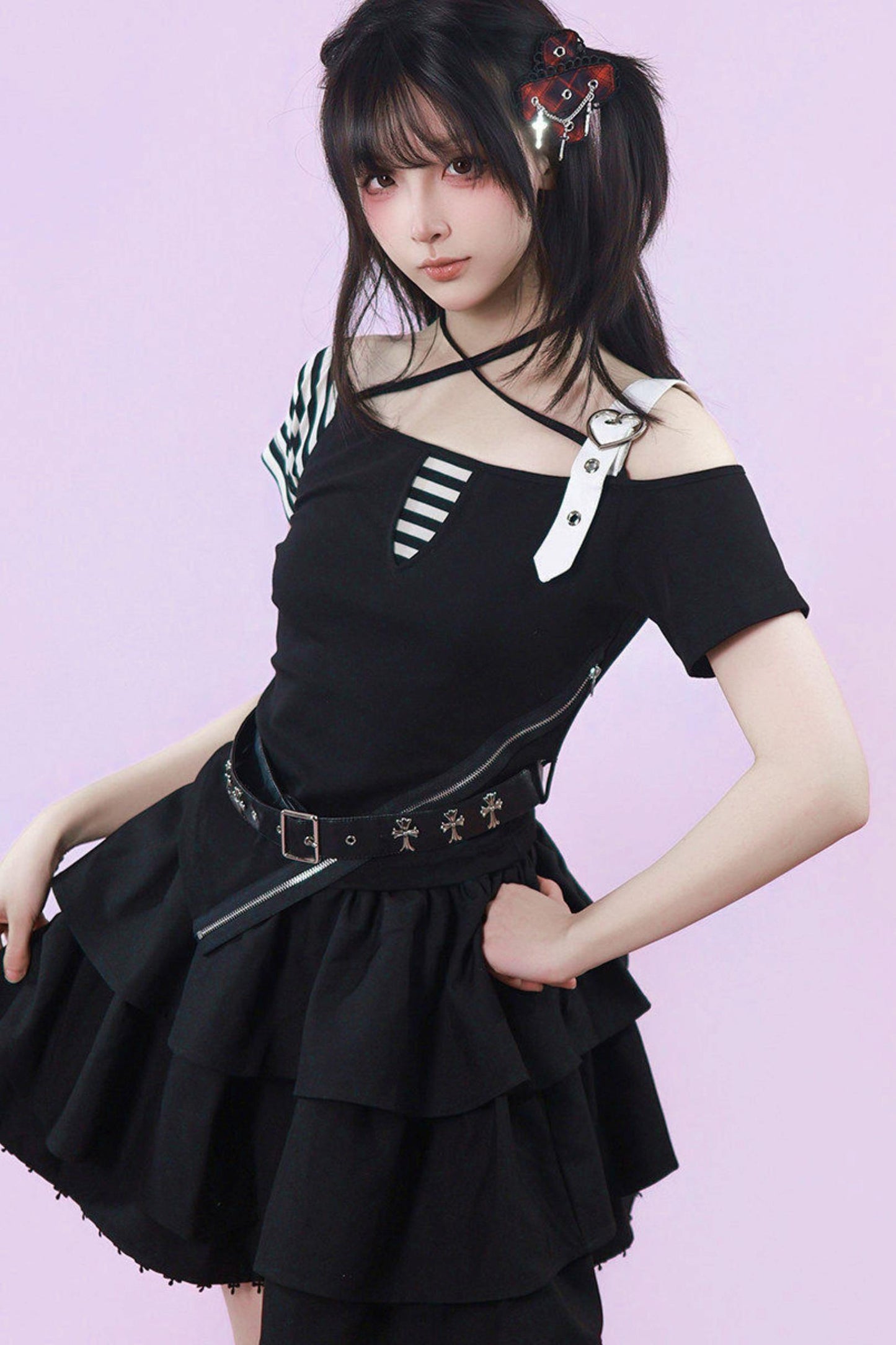 Heart Belt Off-Shoulder Punk Jirai Kei T-Shirt