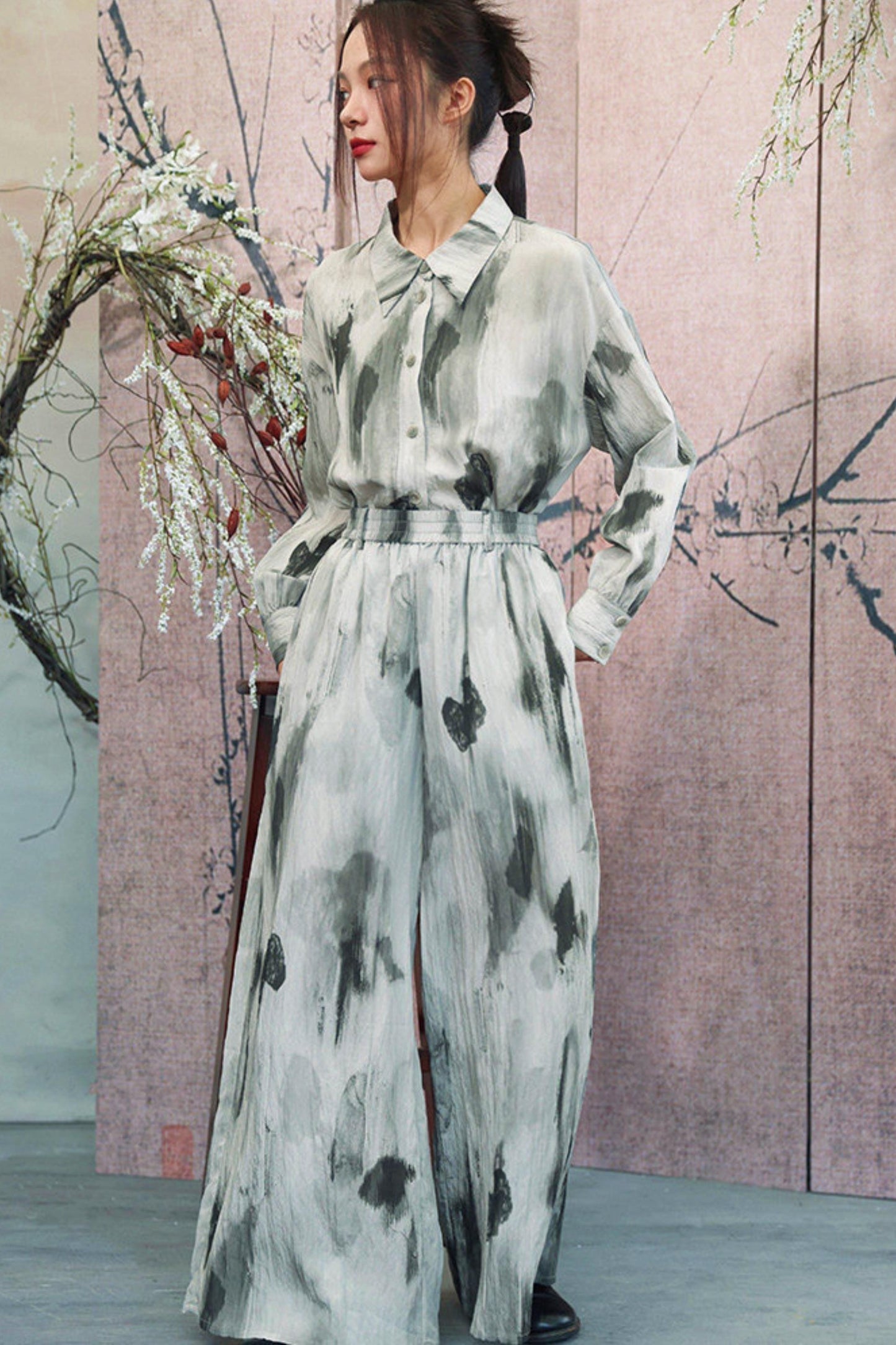 Gray Gradient Print Blouse + Easy Pants