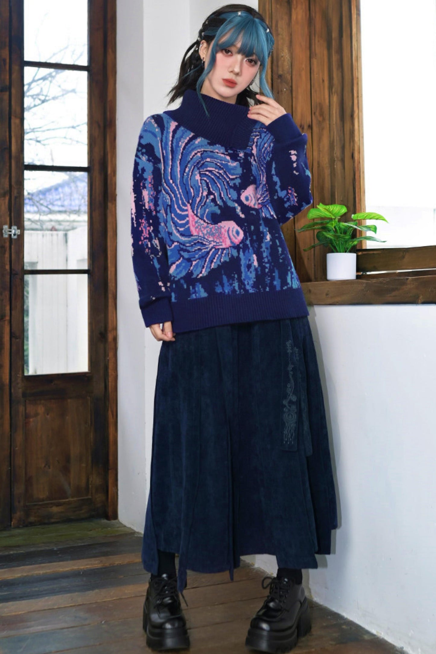 Floating Fin Dream Jacquard Top