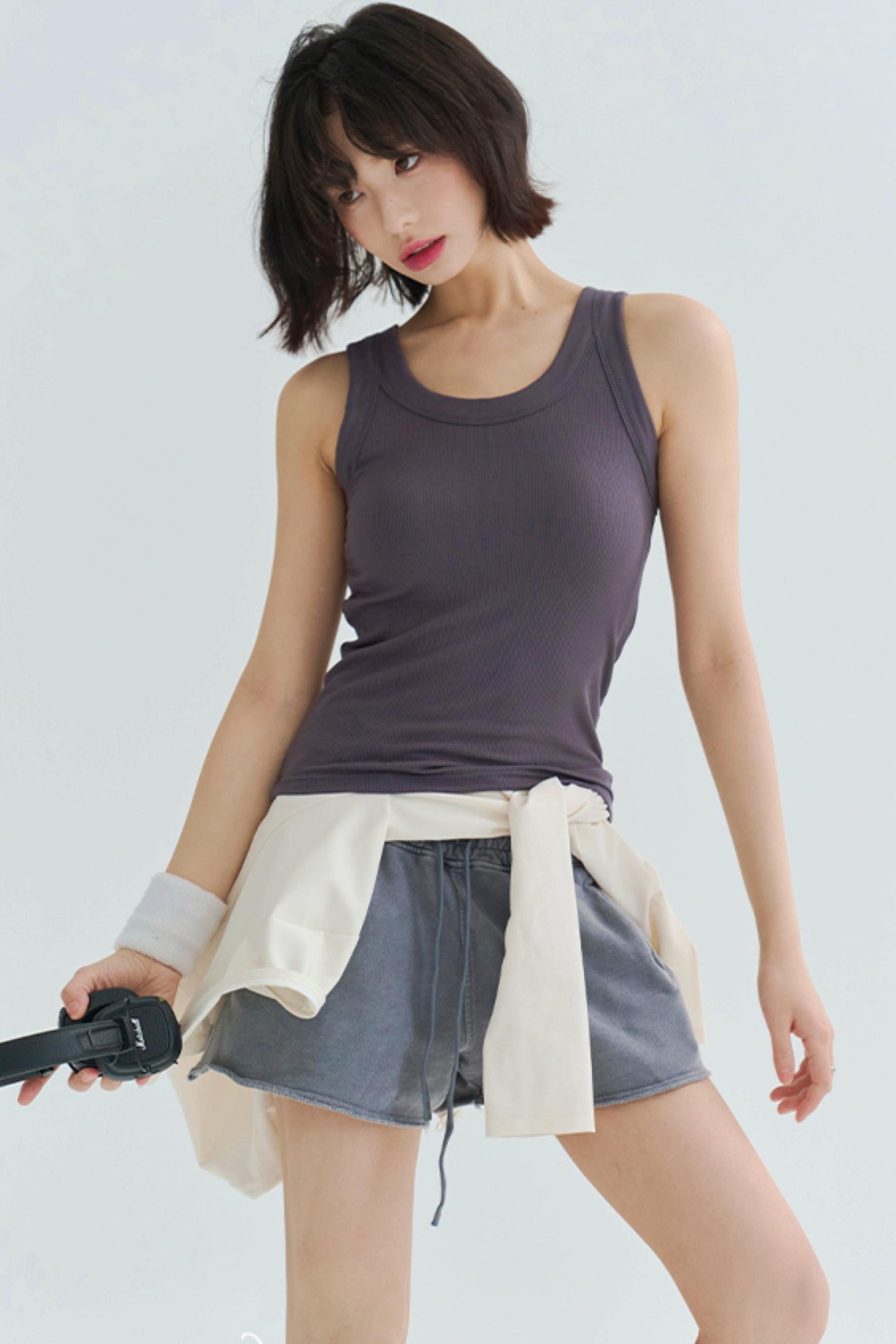 Camiseta de tirantes con sujetador de estilo Mode