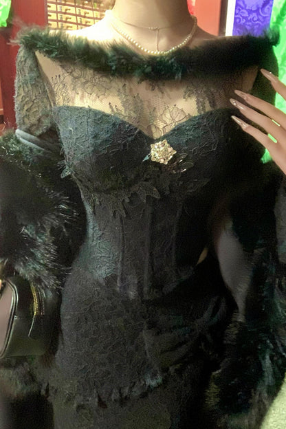 Elegant Black Fur Cape