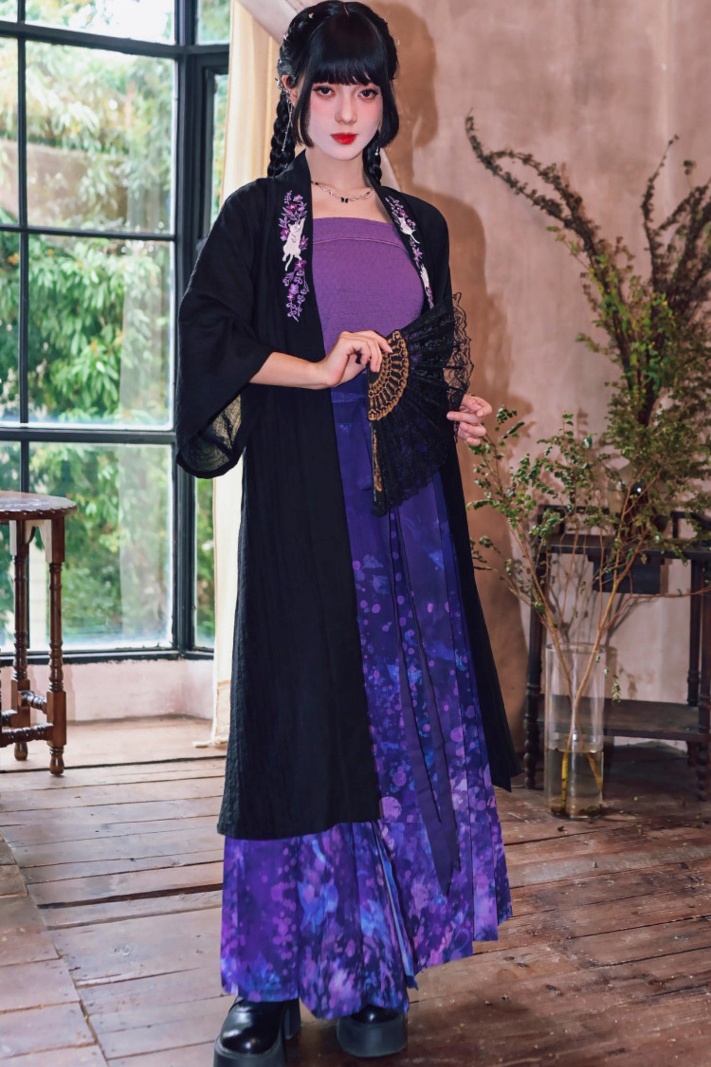 Fantasy Floral Shadow Chinese-Style Set