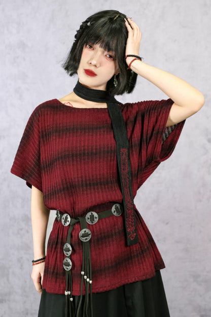 条纹针织蝙蝠袖毛衣