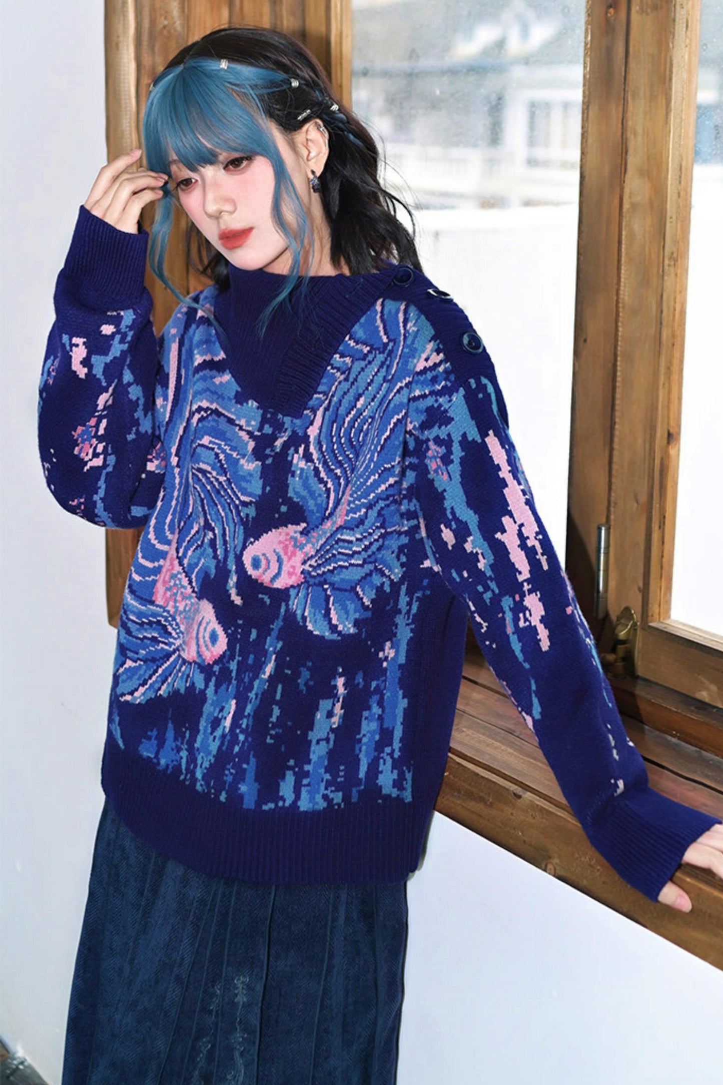 Floating Fin Dream Jacquard Top