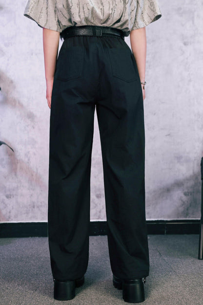 Schwarze Hose mit Schlangen- und China-Stickerei