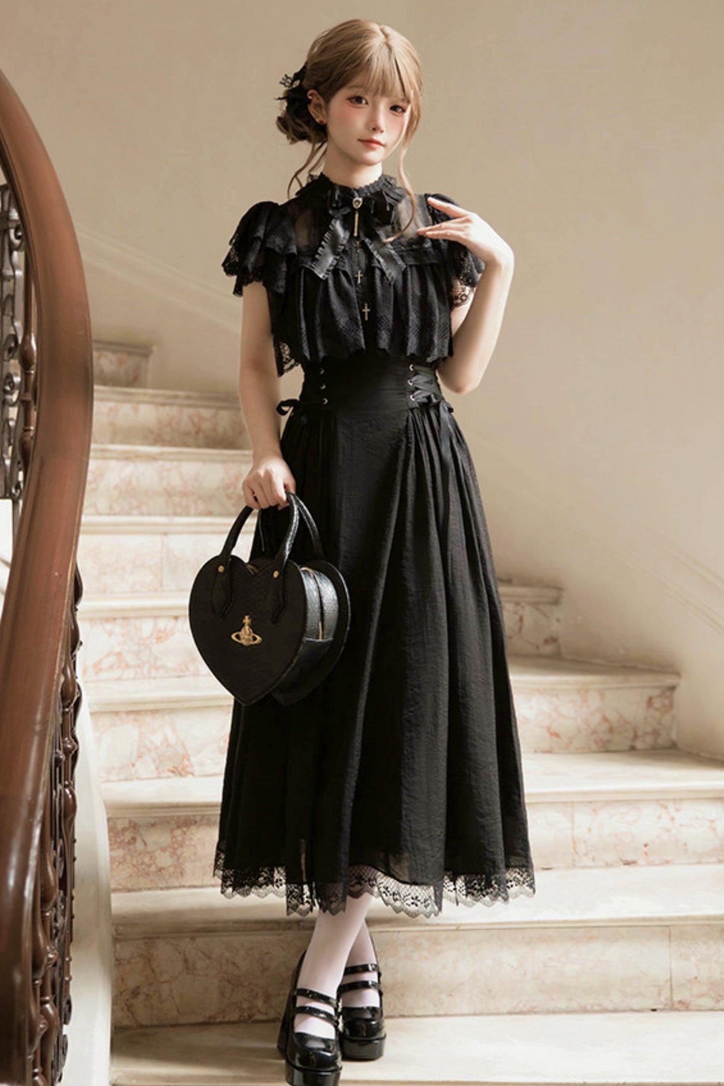 Gothic Young Lady Lace Dress + Accessories