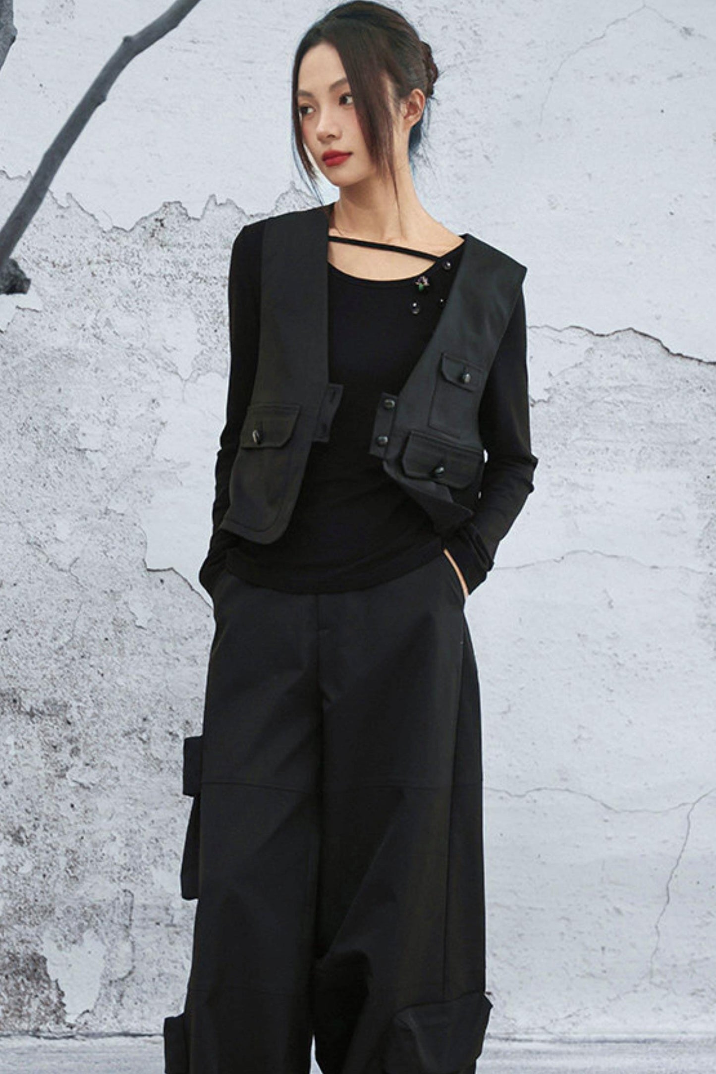 モードマルチポケットVネックベスト