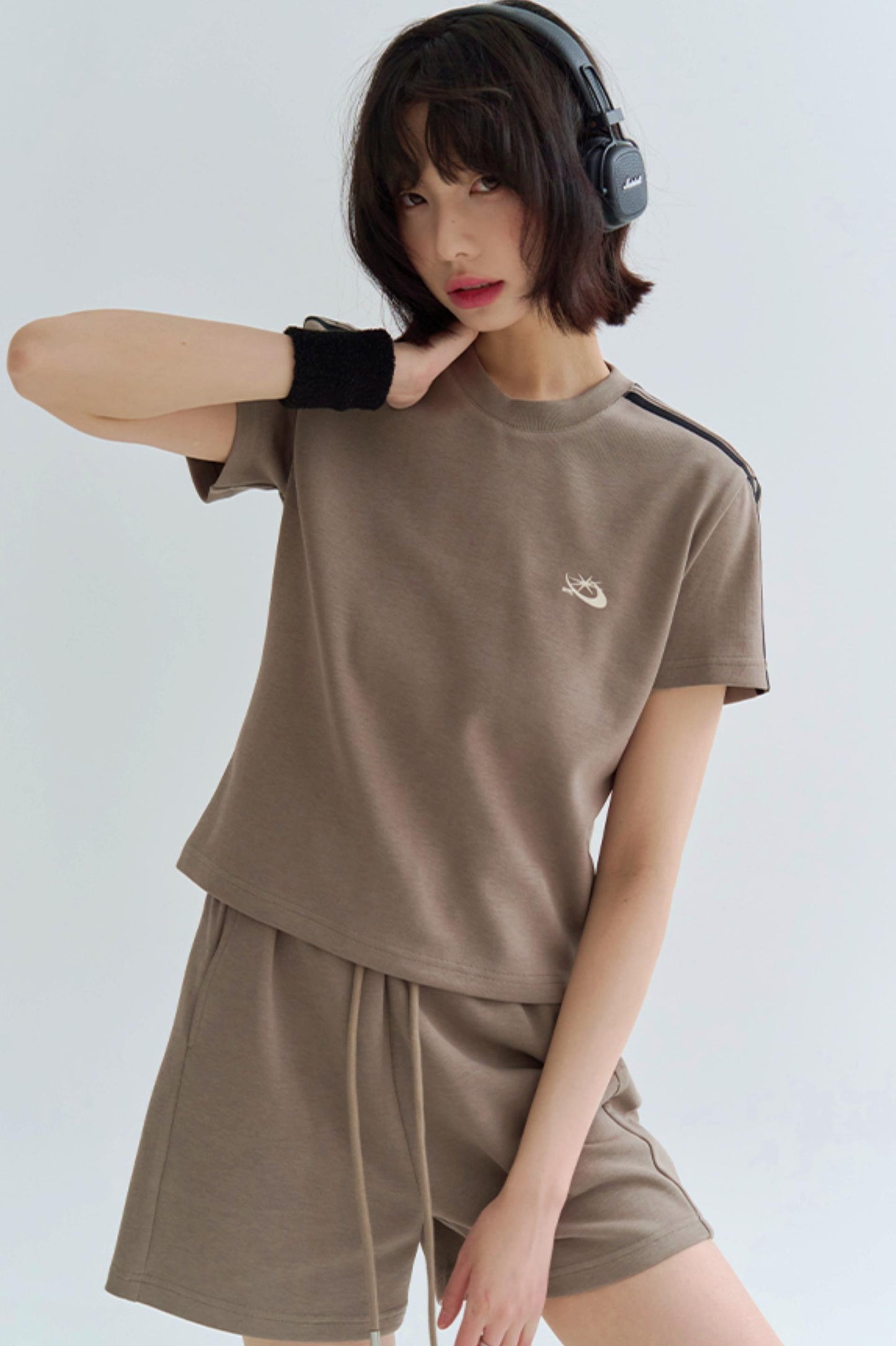 그래비티 모션 상의 + 반바지