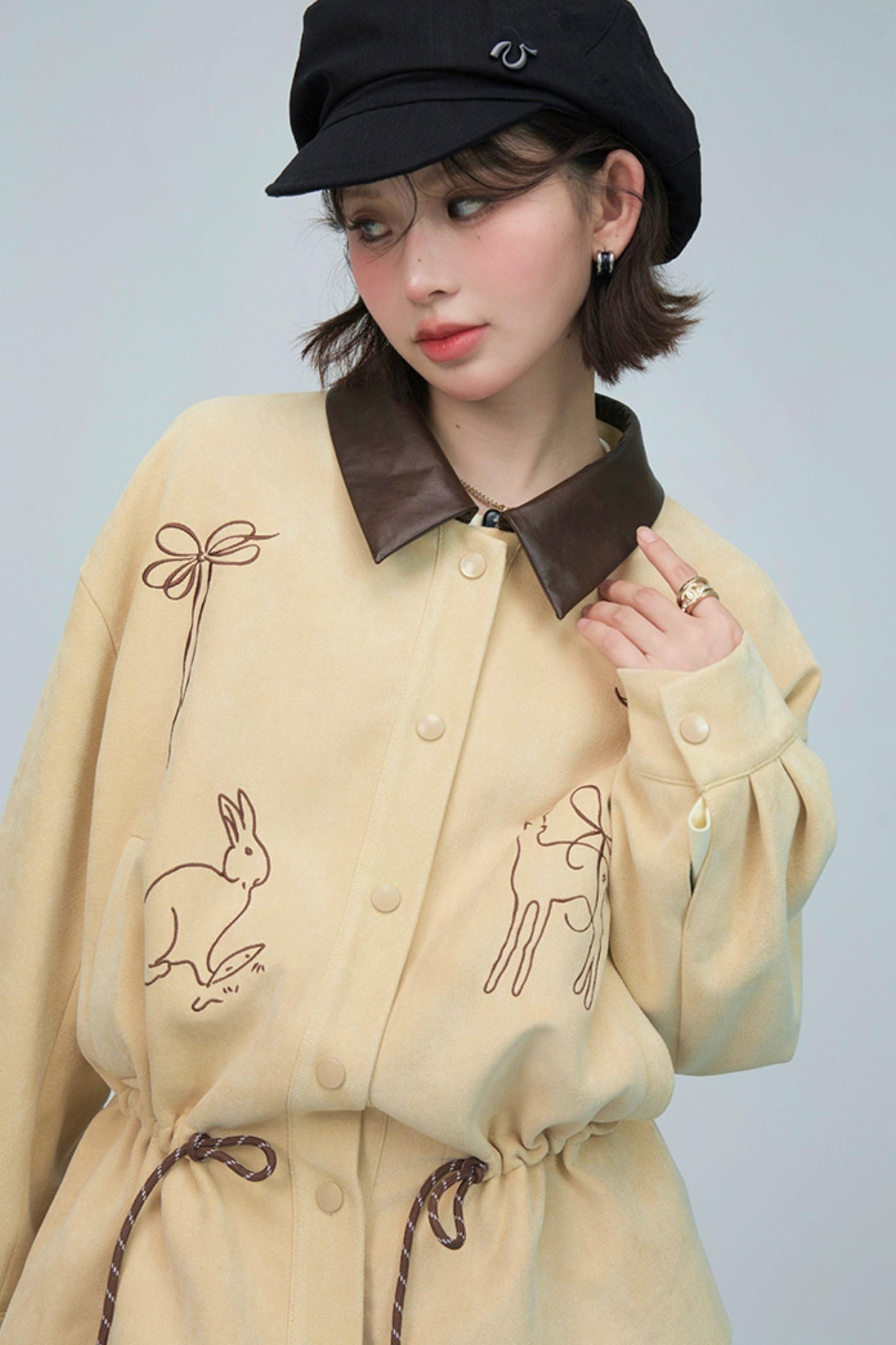 ウィートベージュエンブロイダージャケットセットアップ